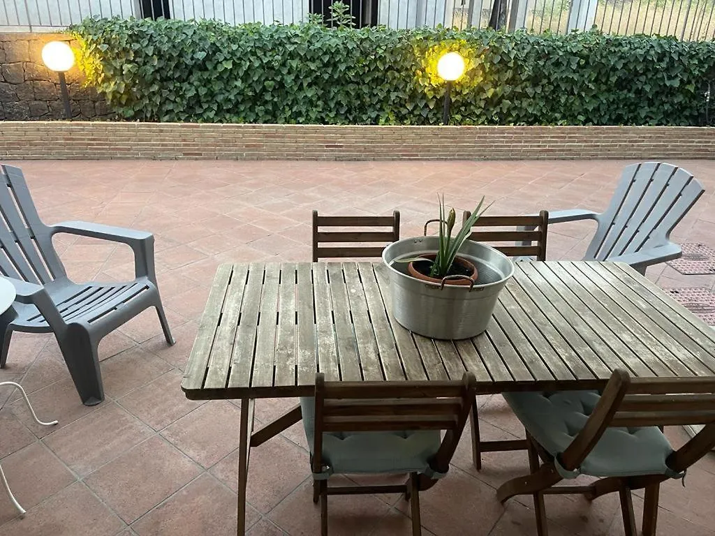 Floris Home tra Mare e Montagna Zafferana Etnea Italia